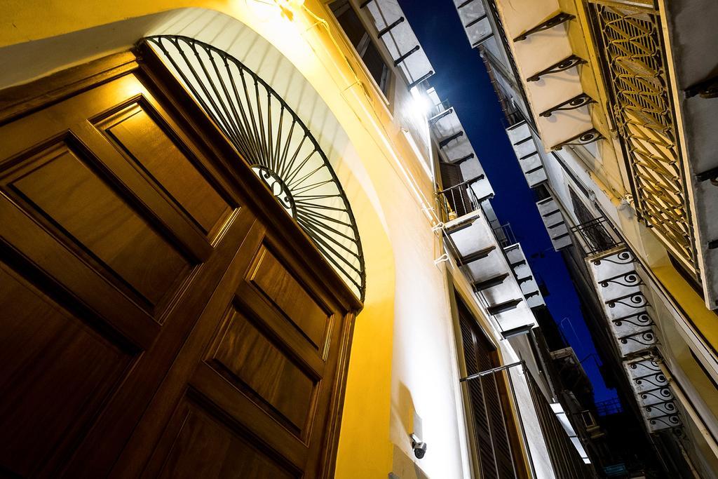 Casa Petra Ai Quattro Canti Palermo Exterior foto